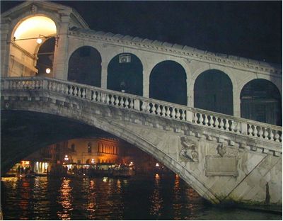 Rialto Bridge Details