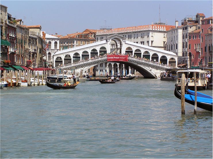 Picture Of Rialto Bridge Grand Canal